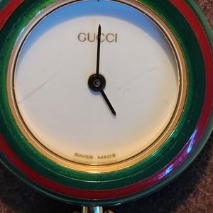 Authentic Gucci Watch;gold tone;Interchangeable bezel;No additional face bezels